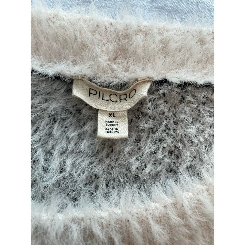 Pilcro Sweater Womens XL Cream Black Star Print Fuzzy Eyelash Cozy Oversize #10 - Picture 2 of 9